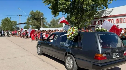 El último adiós a Ian Cabrera: las imágenes de una dolorosa jornada en San Cristóbal