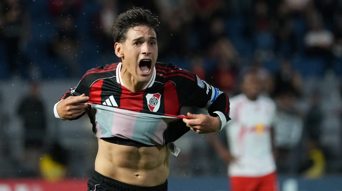 Triunfazo de River en Brasil: venció a Bragantino y es líder en su grupo de Sudamericana