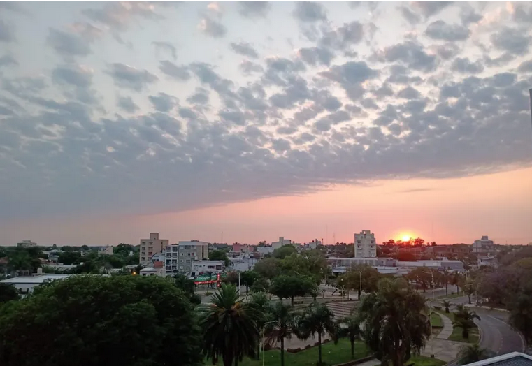 Martes con ascenso de temperatura y cielo parcialmente nublado: el pronóstico para este 5 de mayo
