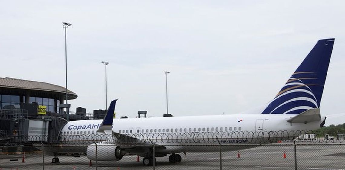 Santa Fe: una pareja fue arrestada tras intentar tener sexo durante un vuelo