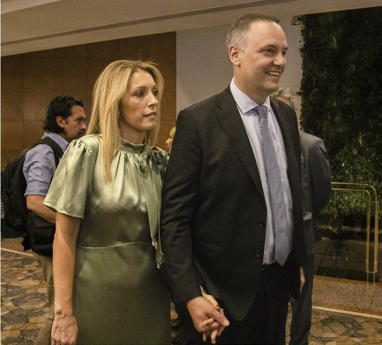 La Justicia levantó el secreto bancario y fiscal de Manuel Adorni en la causa por enriquecimiento