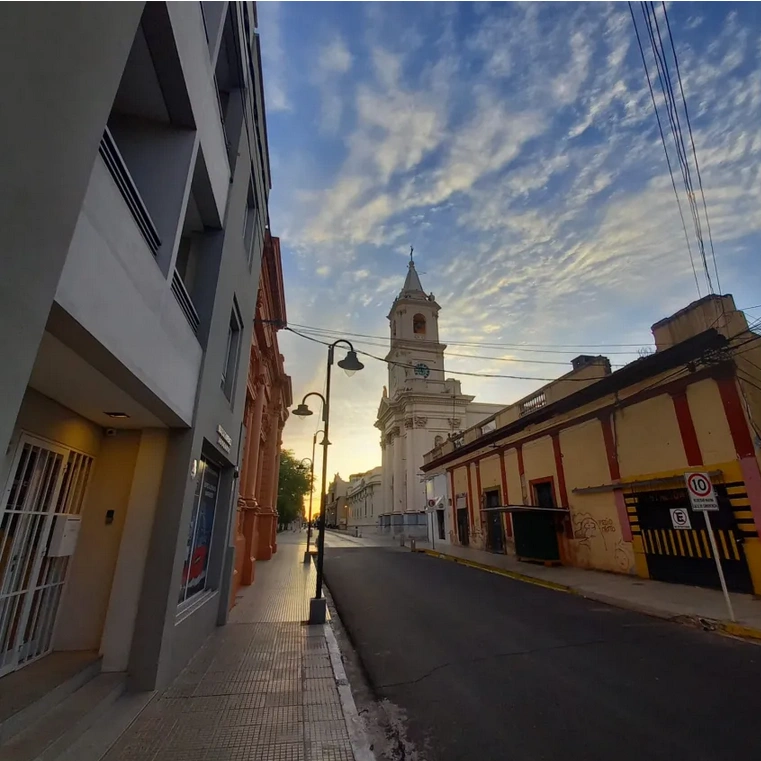 Templado y algo nublado: el tiempo este viernes 10 de abril en Corrientes
