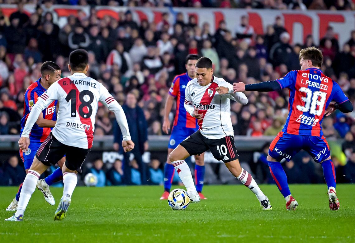 River vs. San Lorenzo, por los octavos de final del Torneo Apertura: hora, TV y formaciones