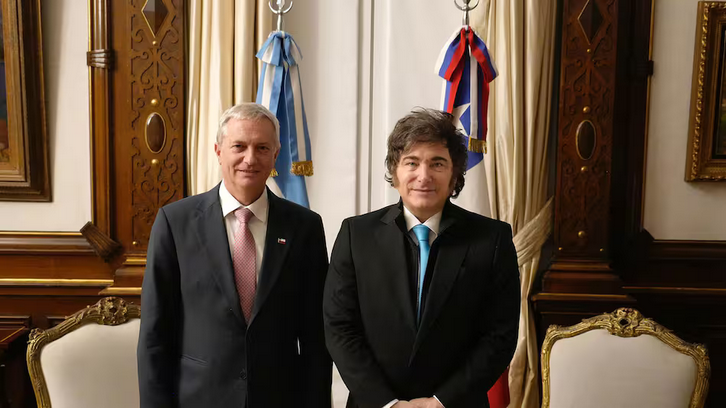 Tras la “Argentina Week”, Javier Milei llega a Chile para la asunción presidencial de José Antonio K