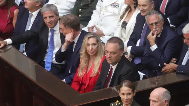 Recorte de servicios: el Congreso alerta por ajuste en salud y transporte