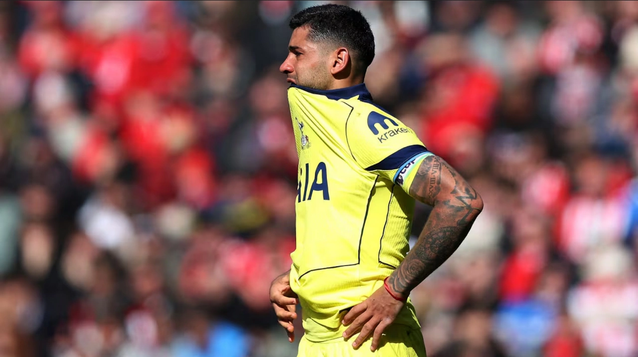 Nueva alarma en la Selección argentina: Cuti Romero fue reemplazado entre lágrimas en el partido del