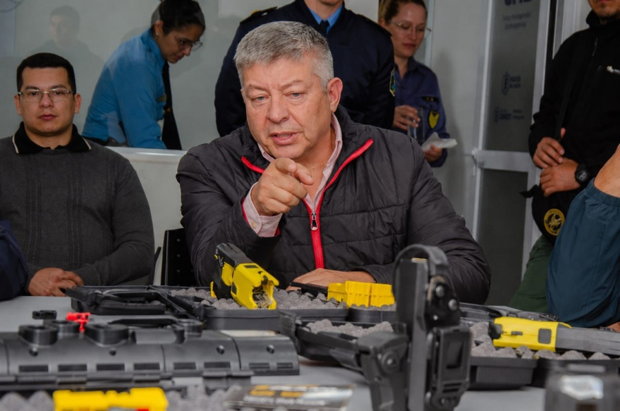 Chaco incorporó las primeras taser para fortalecer la seguridad