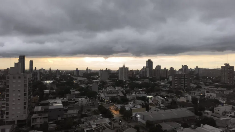 Alerta naranja por tormentas fuertes: el pronóstico para este martes 14 de abril en Corrientes