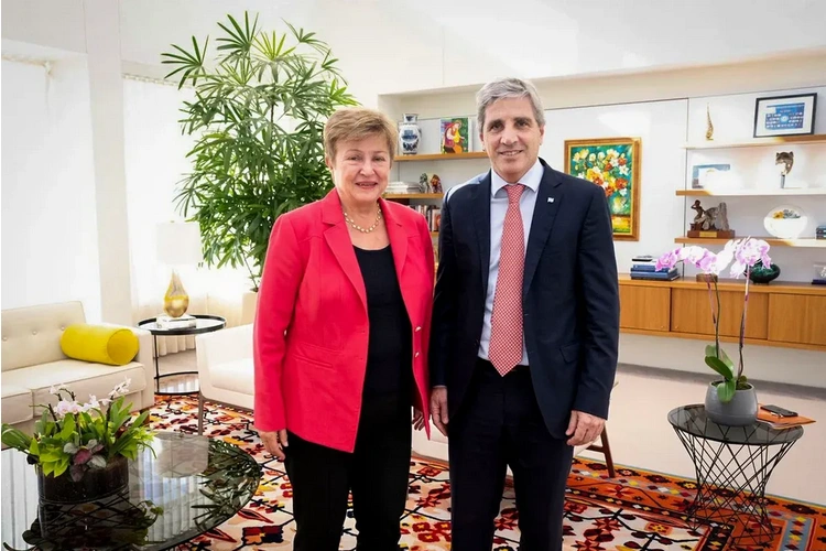 El FMI aprobó la segunda revisión y desembolsará de US$ 1.000 millones