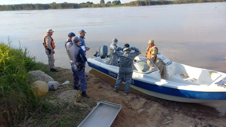 Hallaron muerto en el río Paraná a un joven correntino