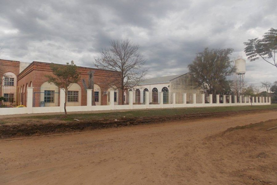 Argentina: Una escuela de Corrientes prohíbe el uso de teléfonos celulares