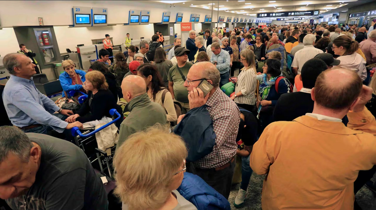 El Gobierno dictó la conciliación obligatoria y se levanta el paro en los aeropuertos que iba a empe