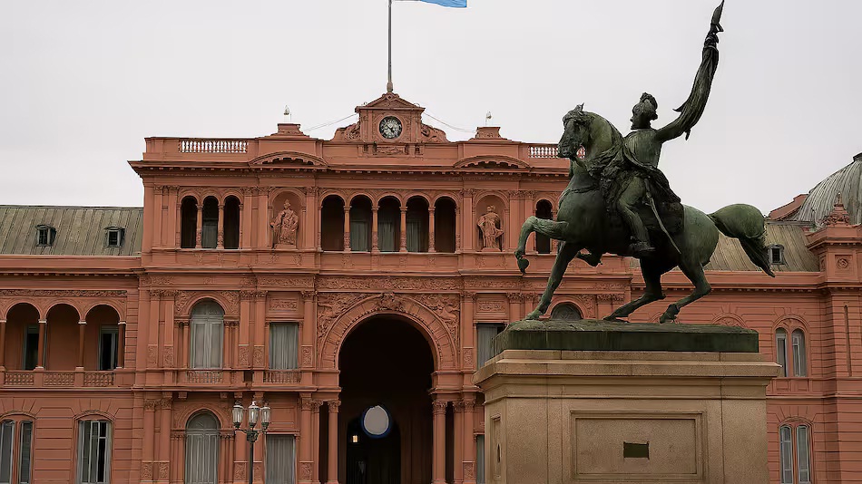 El oficialismo buscará esta semana acuerdos por la Ley de Propiedad Privada: los puntos clave del pr