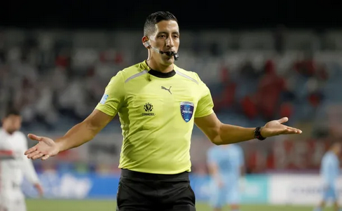 Yael Falcón Pérez será el árbitro de la final del Torneo Apertura entre Belgrano y River