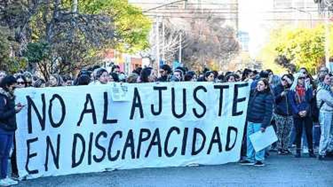 Marcha y concentración en el Misterio de Salud contra el nuevo proyecto de ley de Discapacidad