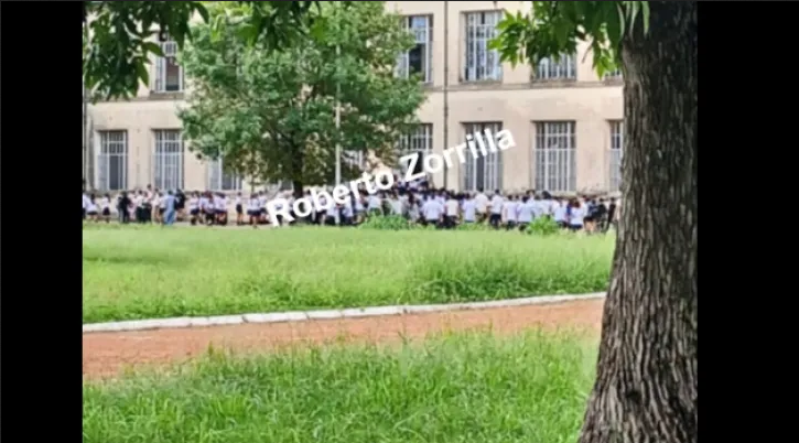 Corrientes: evacuaron a los alumnos en la Escuela Regional por la caída de un líquido químico