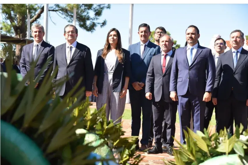 Con la presencia del gobernador Valdés, Yapeyú honró al Libertador en un nuevo aniversario de su nac