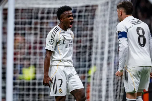 Real Madrid, con gol de Vinicius después de la polémica, le ganó 2-1 a Benfica y avanzó en Champions