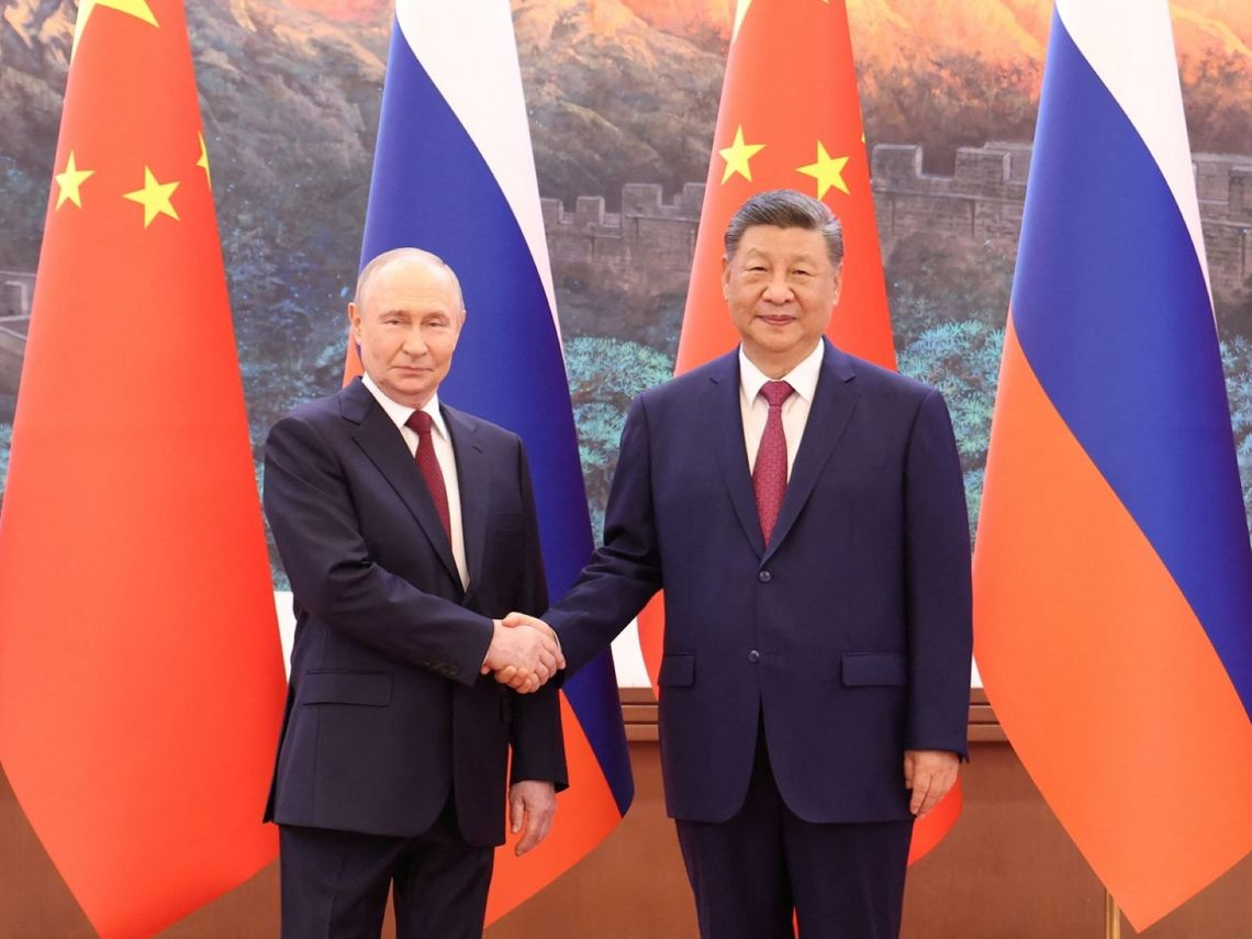 Xi Jinping y Putin acordaron una asociación integral para "una nueva era"