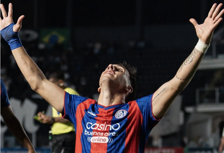 San Lorenzo reaccionó en Brasil: de perder 2 a 0 a empatar 2 a 2 con Santos