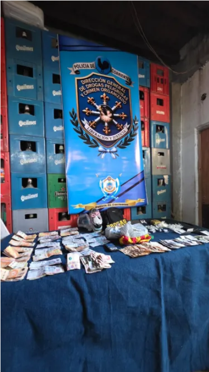 Tras un allanamiento secuestran dosis de cocaína, marihuana y dinero en efectivo: hay cuatro detenid