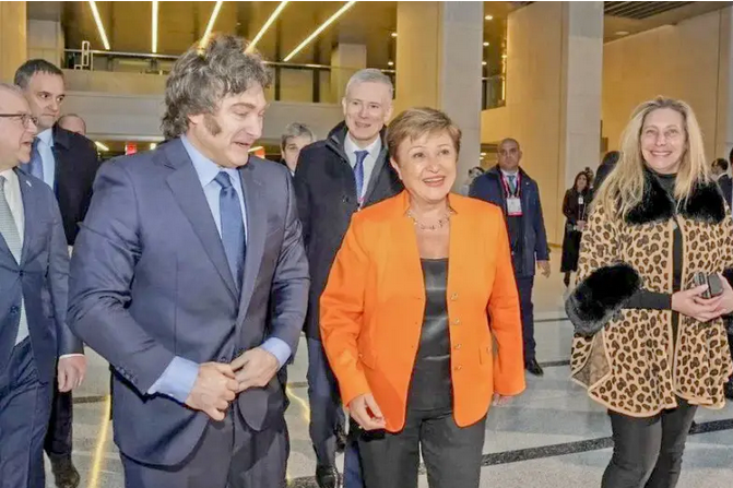 El FMI advirtió al Gobierno por la corrupción y la falta de transparencia