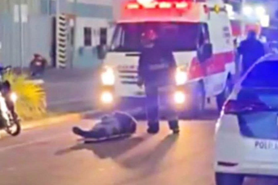 Tragedia: chocó con su moto un montículo de tierra y murió en el acto