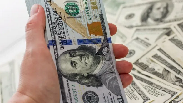 El dólar oficial toma impulso: anota su tercera suba semanal al hilo por primera vez en el año
