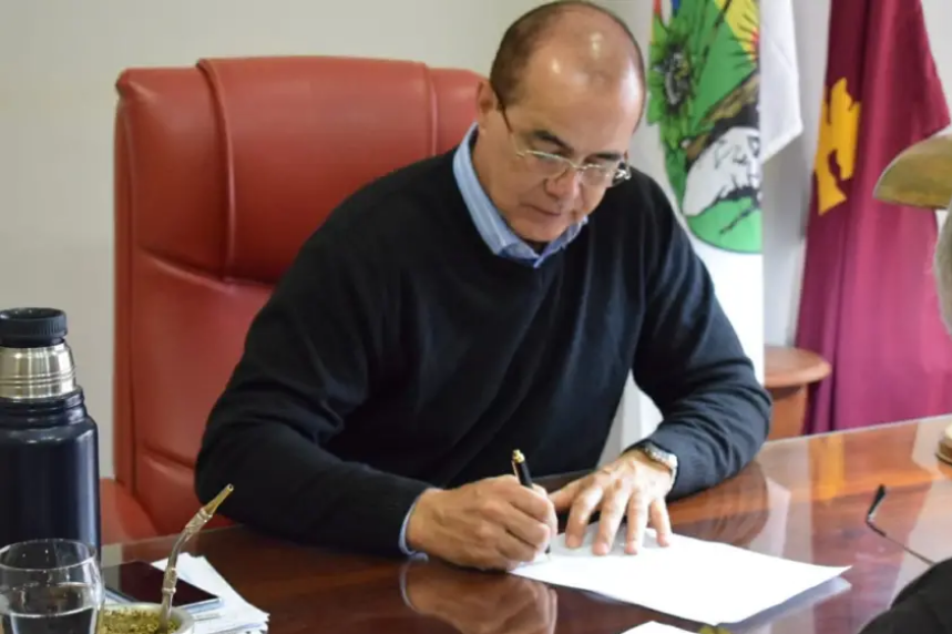 Procesan por presunto enriquecimiento ilícito al exintendente de Santo Tomé