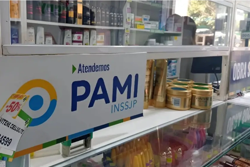 Prestadores del PAMI suspendieron nuevos turnos y advirtieron que podrían profundizar medidas de fue