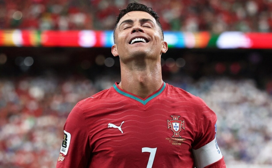 Con doblete de un Cristiano Ronaldo, Portugal goleó a Uzbekistán