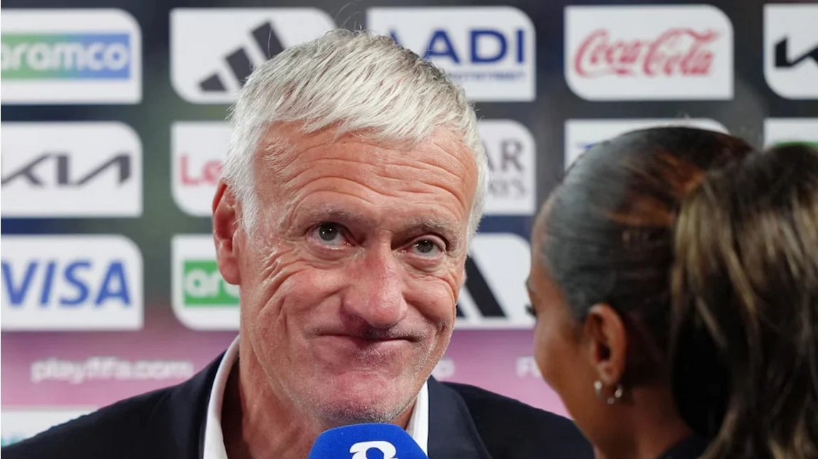 Didier Deschamps abandonó la concentración para volver a Francia