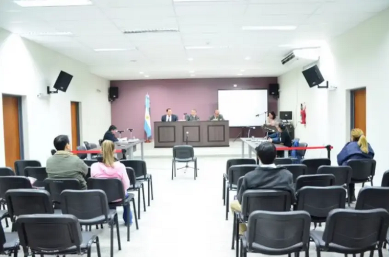 Condenaron a un curandero de Corrientes por abuso sexual, estafa y extorsión