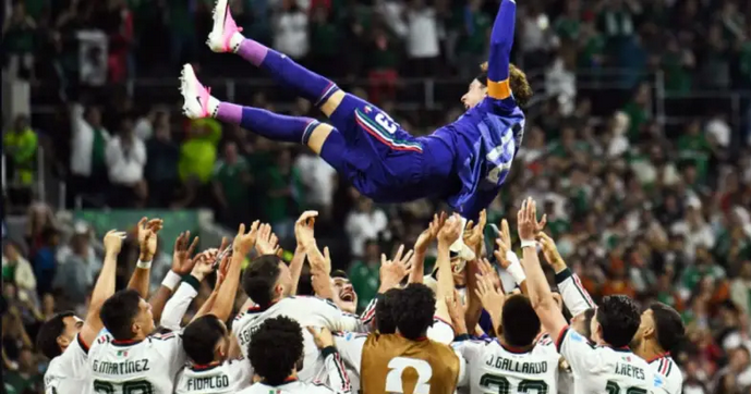 México goleó, terminó con puntaje ideal y eliminó a República Checa