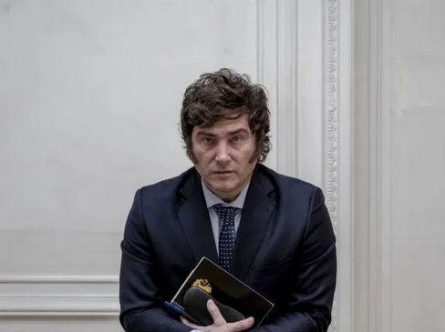 Javier Milei canceló su 17° viaje a Estados Unidos para enfocarse en el relanzamiento de su gestión