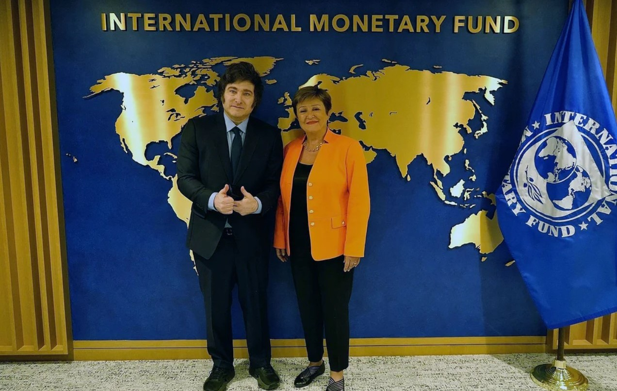 El Banco Central logró cumplir la meta de acumulación de reservas con el FMI