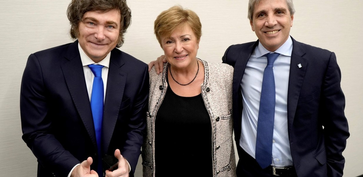La directora gerente del FMI, Kristalina Georgieva, visitará la Argentina a fin de mes