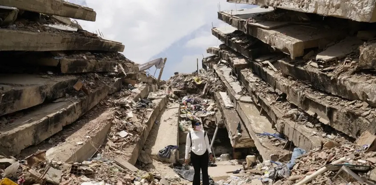 Aumenta a 3.685 la cifra de muertos por los terremotos en Venezuela
