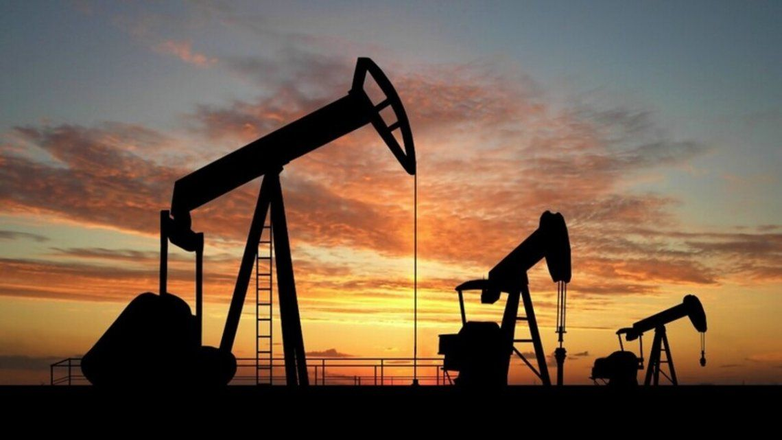 El petróleo sube y las bolsas sufren pérdidas tras los nuevos ataques de EEUU a Irán