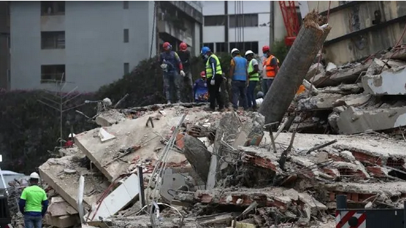 El total de muertos en Venezuela superó los 4.000 tras el paso de los terremotos