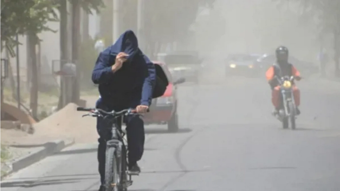 El calor llega a Corrientes acompañado de vientos de casi 70 kilómetros por hora