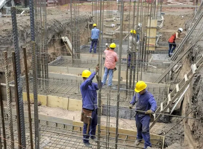 La venta de insumos para la construcción descendió 1,99% mensual desestacionalizada