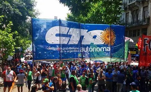 La CTA Autónoma cruzó al Gobierno por el decreto que modifica los aportes sindicales
