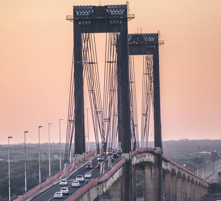 Chaco: proponen instalar servicio de balsas para cruzar el Puente