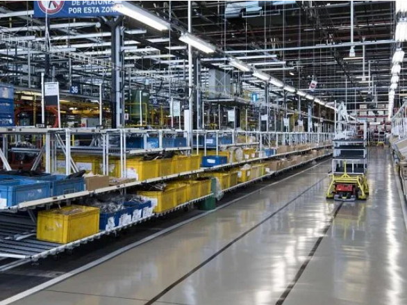 Alerta para la actividad económica: estiman que en junio se mantuvo bajo presión tras un mayo peor