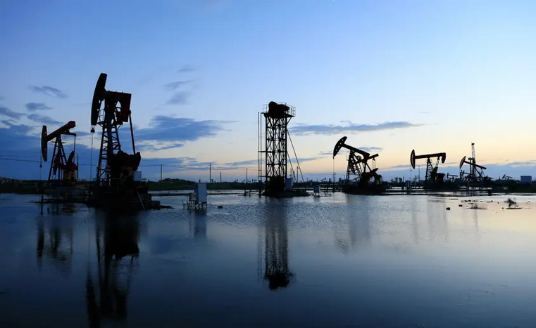 El petróleo se volvió a disparar por el conflicto en Oriente Medio