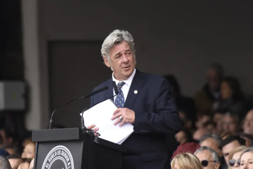 Pino reclamó el fin definitivo de las retenciones en la apertura oficial de La Rural