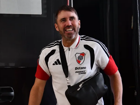AFA levantó la sanción a Eduardo Coudet y podrá dirigir a River ante Gimnasia