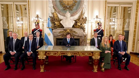 Javier Milei anunció la reforma a la Carta Orgánica del BCRA: críticas al kirchnerismo, "shutdown" e incentivos para el dólar colchón