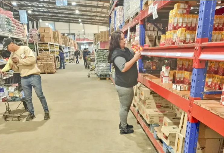 Consumo en los supermercados correntinos registra un retroceso